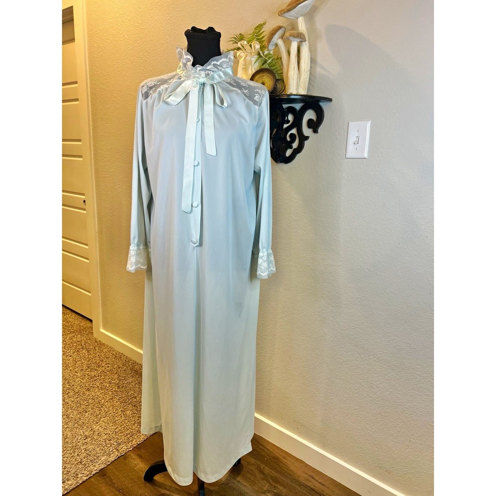 Henson Kickernick Vintage 60s 70s Blue Nylon Lace Bow Tie Long Nightgown Sz 34